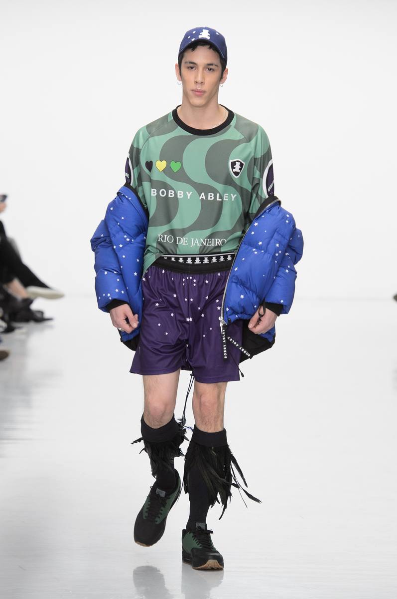 BOBBY ABLEY Fall/Winter 2016 BOBBY ABLEY Fall/Winter 2016 Vanity Teen 虚荣青年 Lifestyle & new faces magazine
