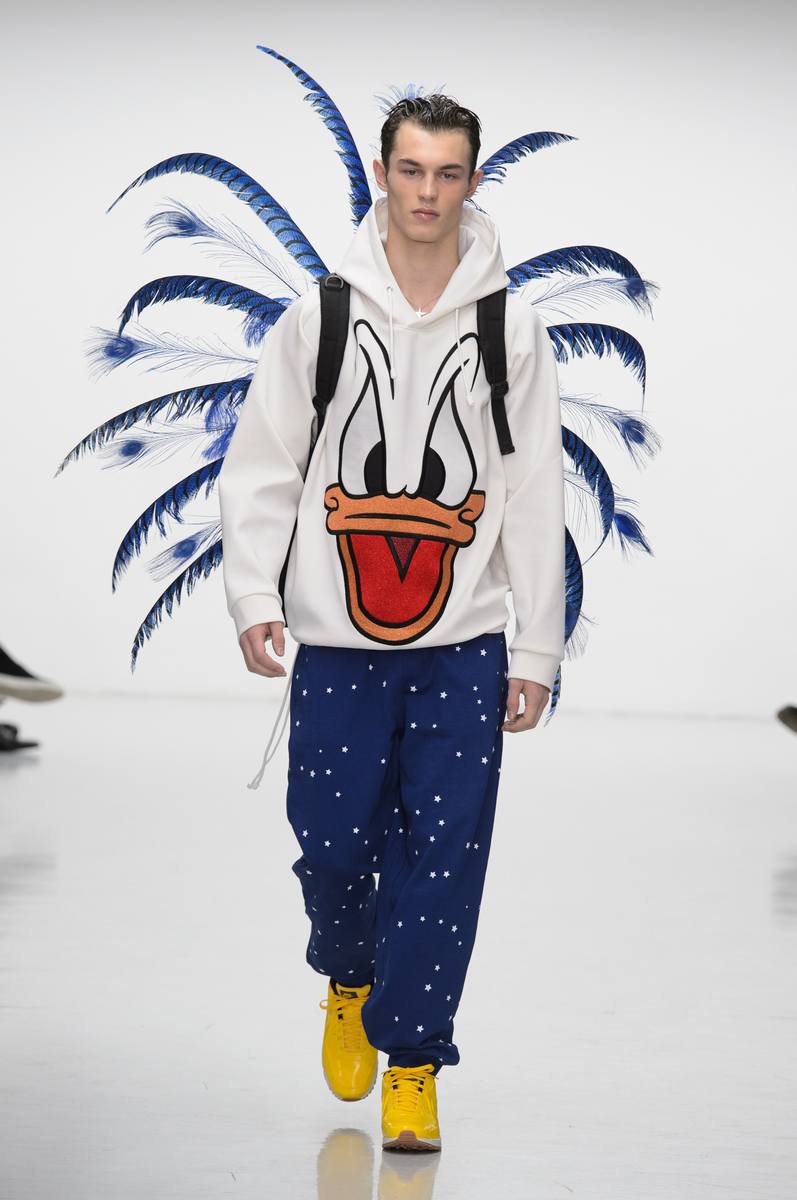 BOBBY ABLEY Fall/Winter 2016 BOBBY ABLEY Fall/Winter 2016 Vanity Teen 虚荣青年 Lifestyle & new faces magazine