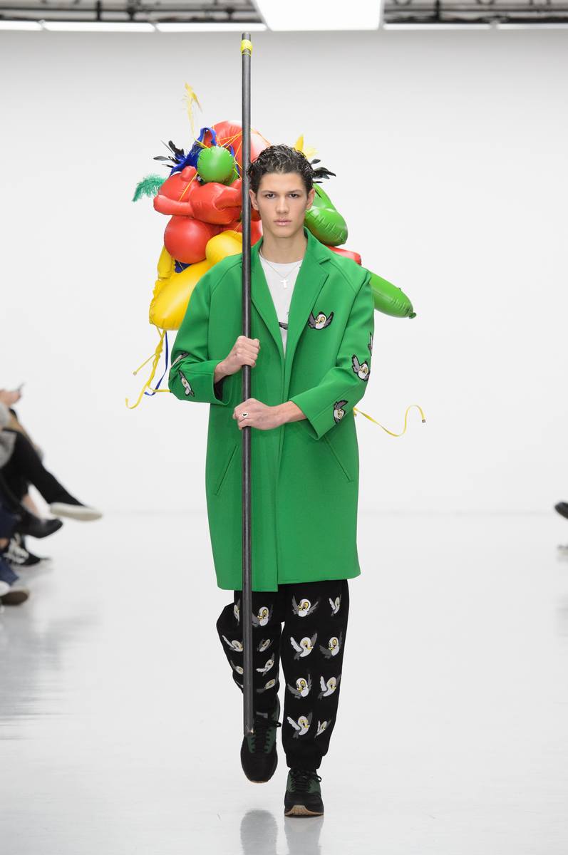 BOBBY ABLEY Fall/Winter 2016 BOBBY ABLEY Fall/Winter 2016 Vanity Teen 虚荣青年 Lifestyle & new faces magazine