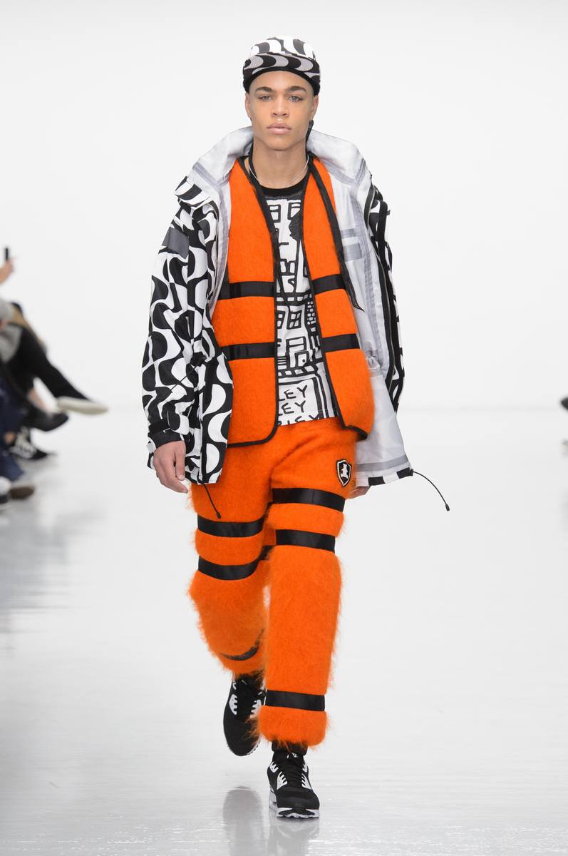 BOBBY ABLEY Fall/Winter 2016 BOBBY ABLEY Fall/Winter 2016 Vanity Teen 虚荣青年 Lifestyle & new faces magazine