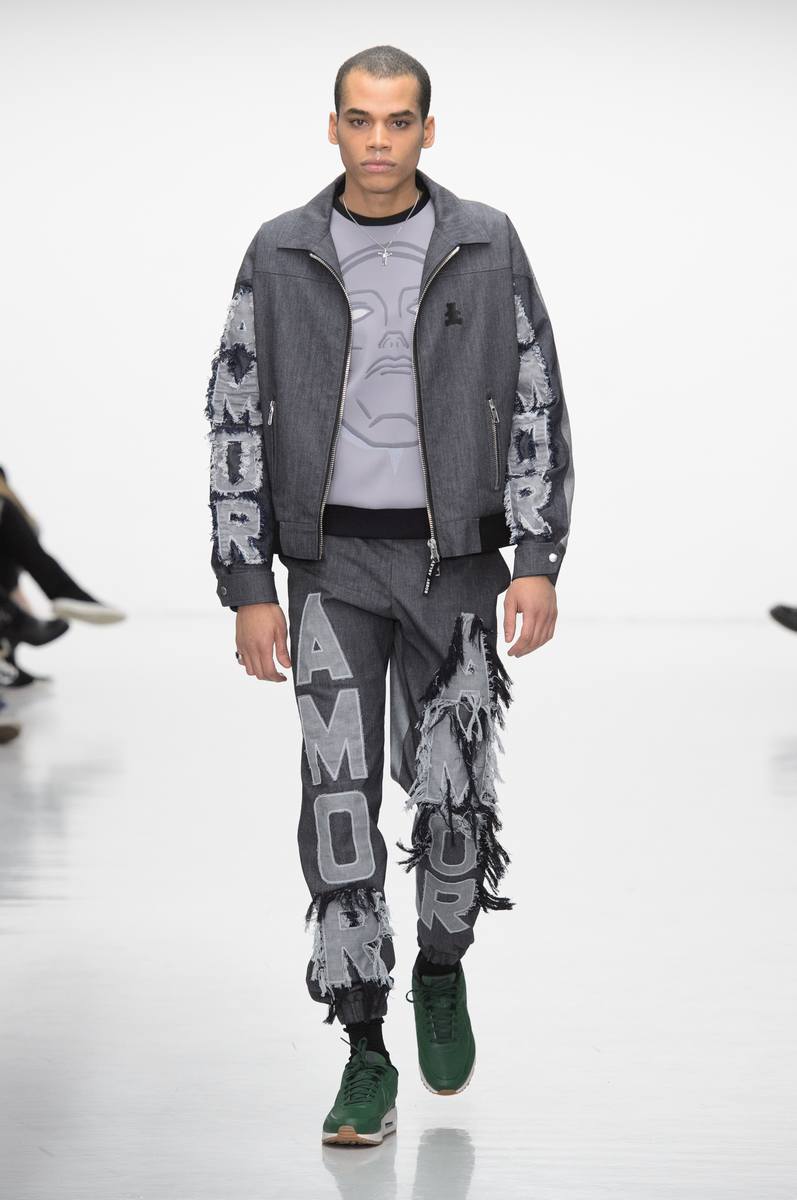 BOBBY ABLEY Fall/Winter 2016 BOBBY ABLEY Fall/Winter 2016 Vanity Teen 虚荣青年 Lifestyle & new faces magazine