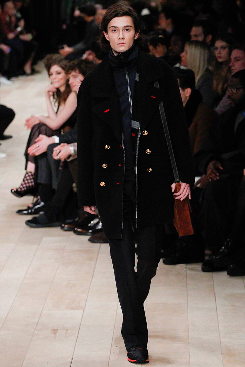 BURBERRY Fall/Winter 2016 BURBERRY Fall/Winter 2016 Vanity Teen 虚荣青年 Lifestyle & new faces magazine