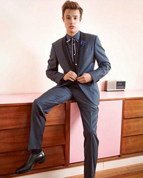 Cameron Dallas for Vogue Hommes Paris 2016 VT Mag (5)