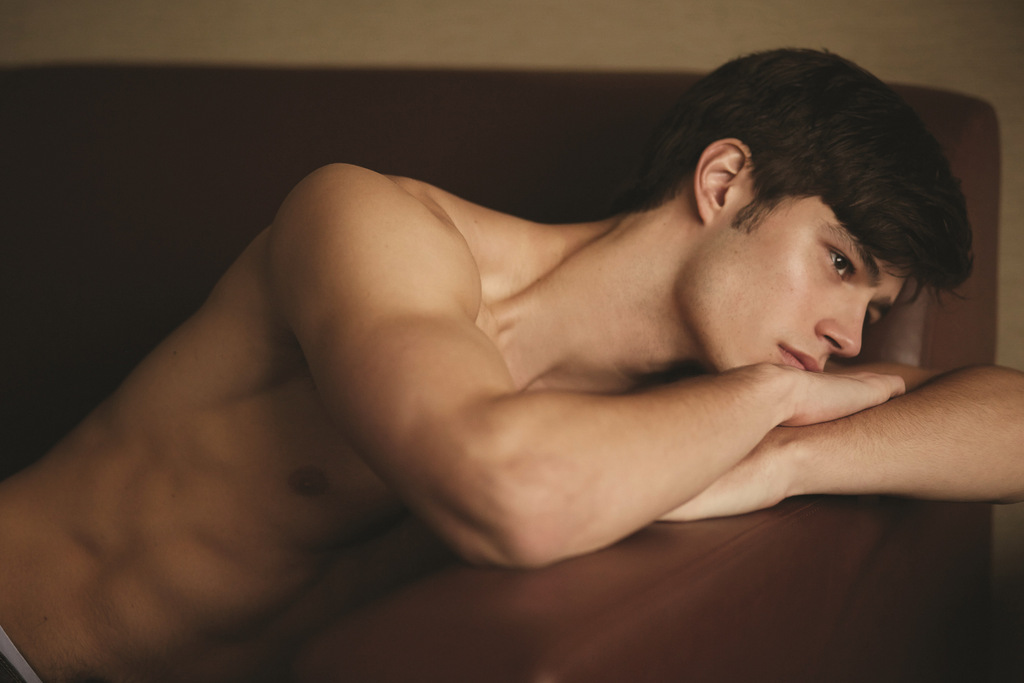 3-Hour-Sleep-Nick-Scherner-by-Kimber-Capriotti-VT-Mag-2 (1)