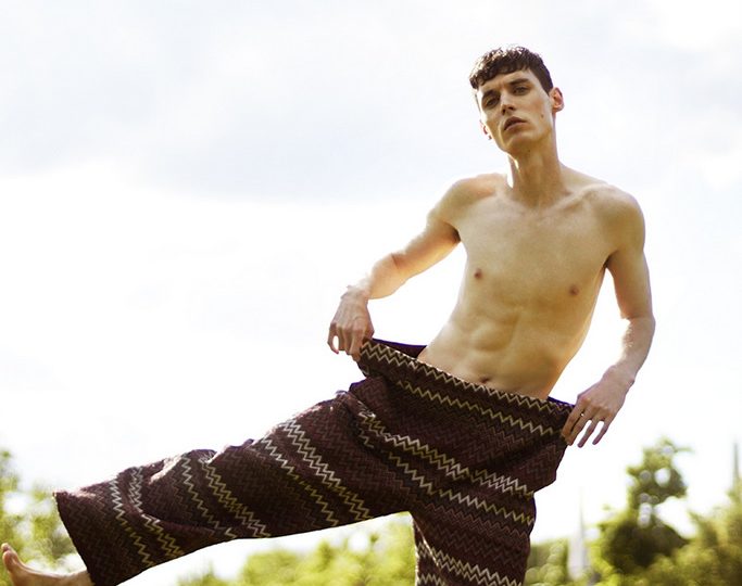 19 Hours by Viridiana 19 Hours by Viridiana Vanity Teen 虚荣青年 Lifestyle & new faces magazine