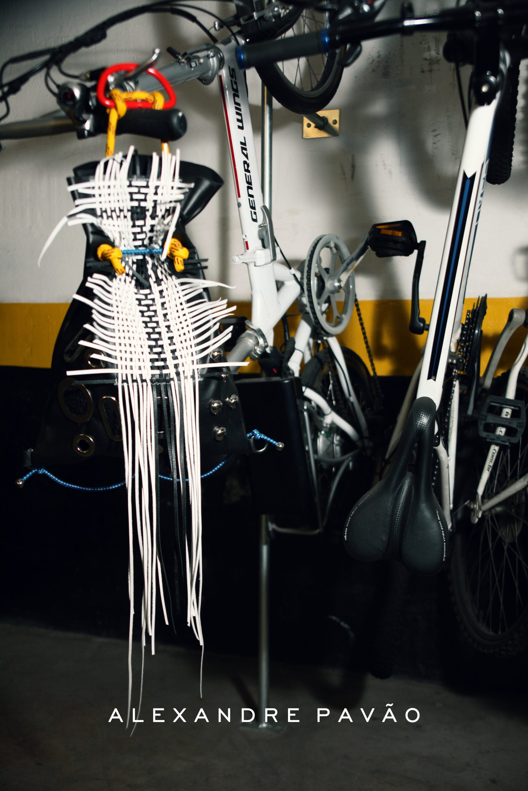 Brazilian Fashion and Its Gradients Brazilian Fashion and Its Gradients Vanity Teen 虚荣青年 Lifestyle & new faces magazine