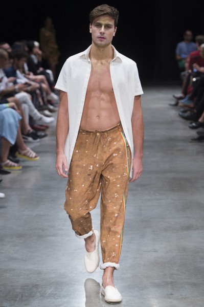 Brazilian Fashion and Its Gradients Brazilian Fashion and Its Gradients Vanity Teen 虚荣青年 Lifestyle & new faces magazine