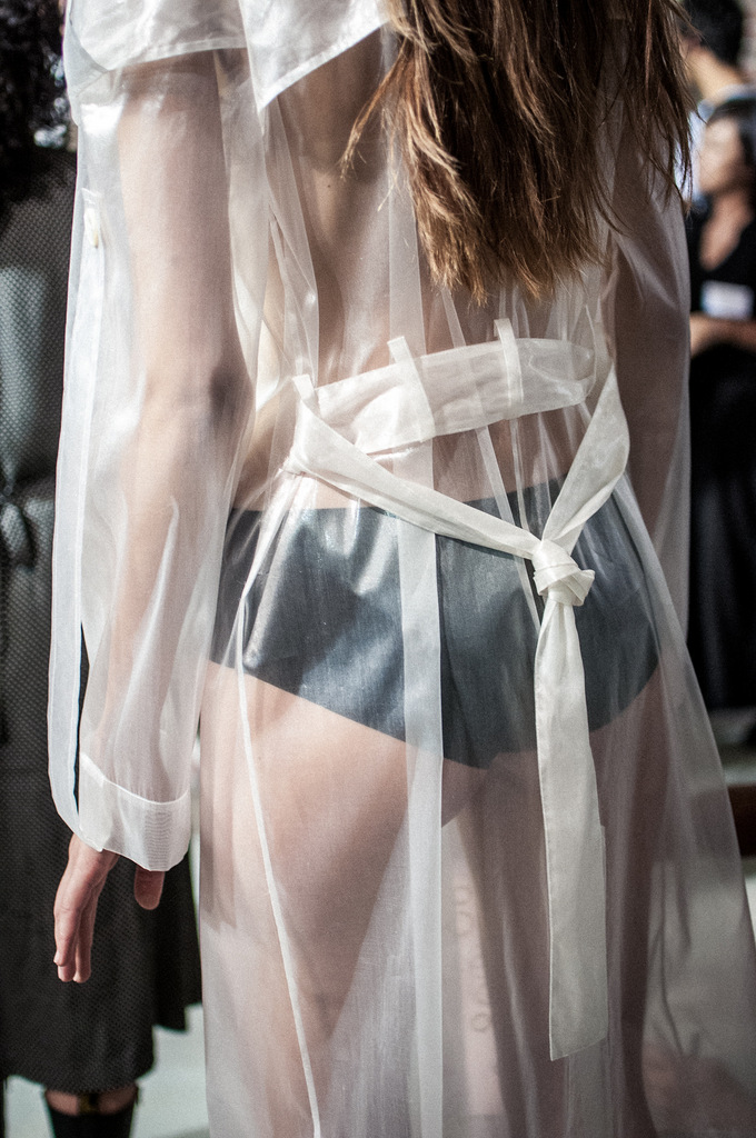 guy-laroche-ss17-pfw-by-benoit-auguste-1