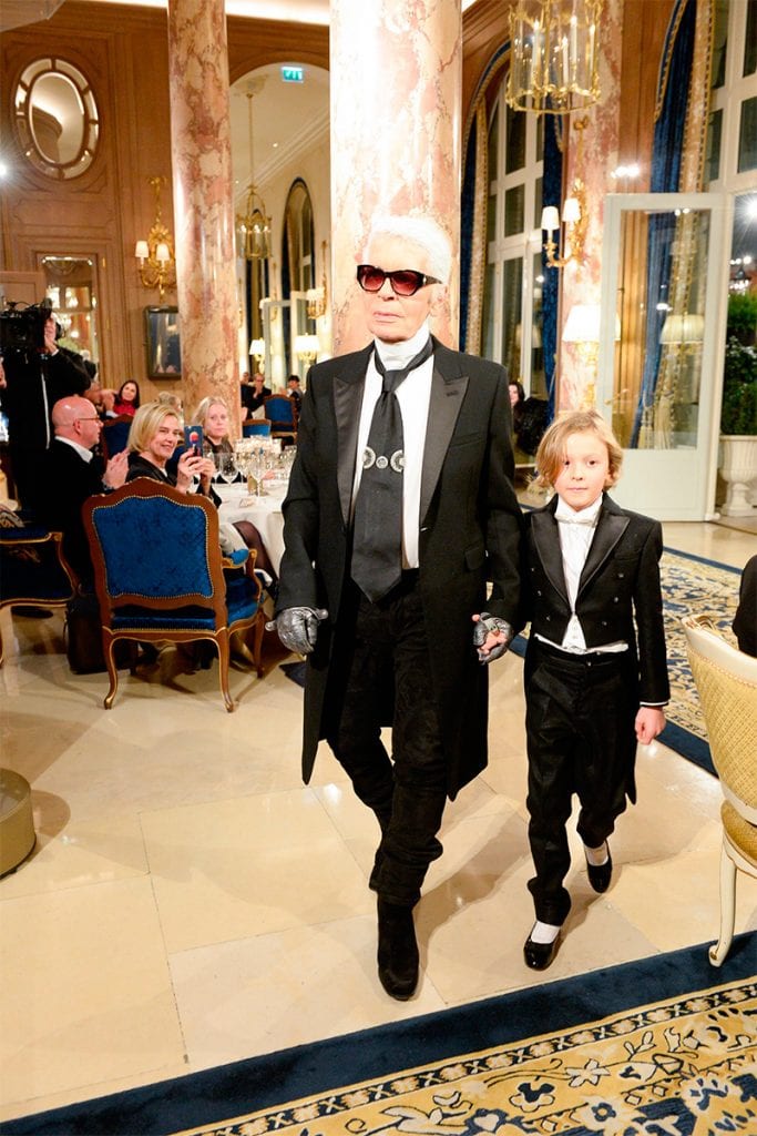 Chanel Pre-Fall 2017 Chanel Pre-Fall 2017 Vanity Teen 虚荣青年 Lifestyle & new faces magazine