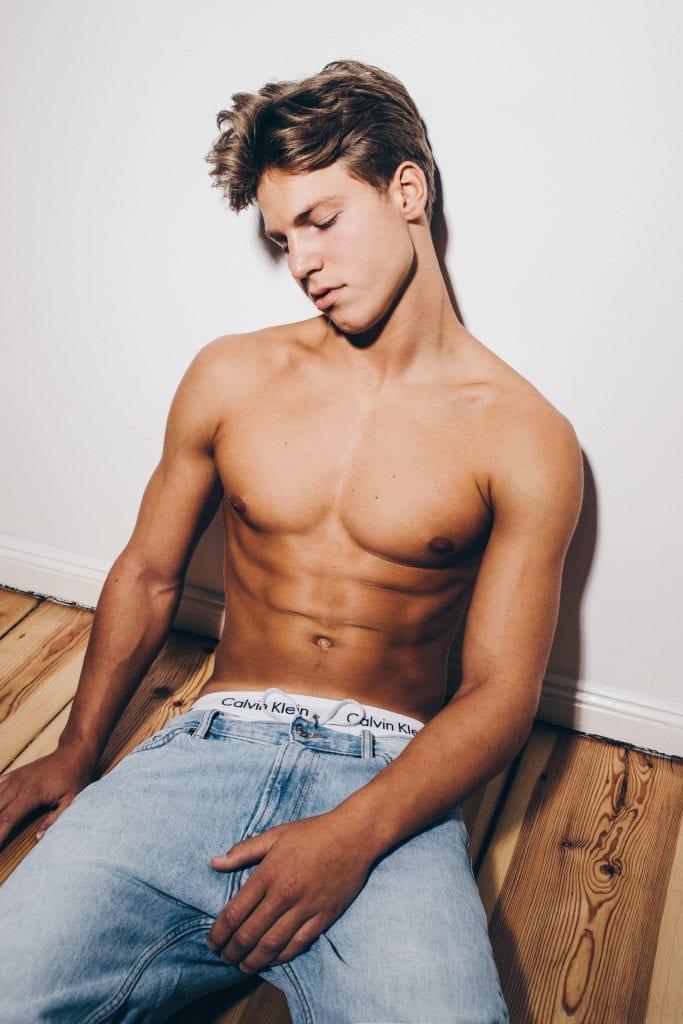 John Philip Carlsson by Hannes Gade John Philip Carlsson by Hannes Gade Vanity Teen 虚荣青年