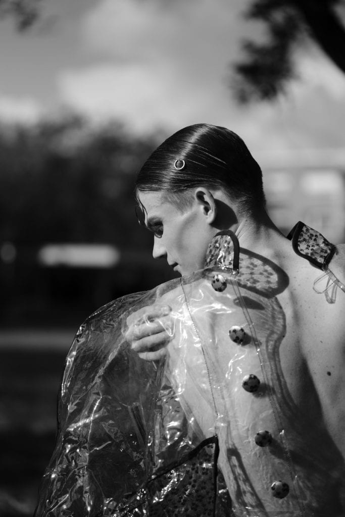 The Narcissist by Carmine Roman The Narcissist by Carmine Roman Vanity Teen 虚荣青年 Lifestyle & new faces magazine