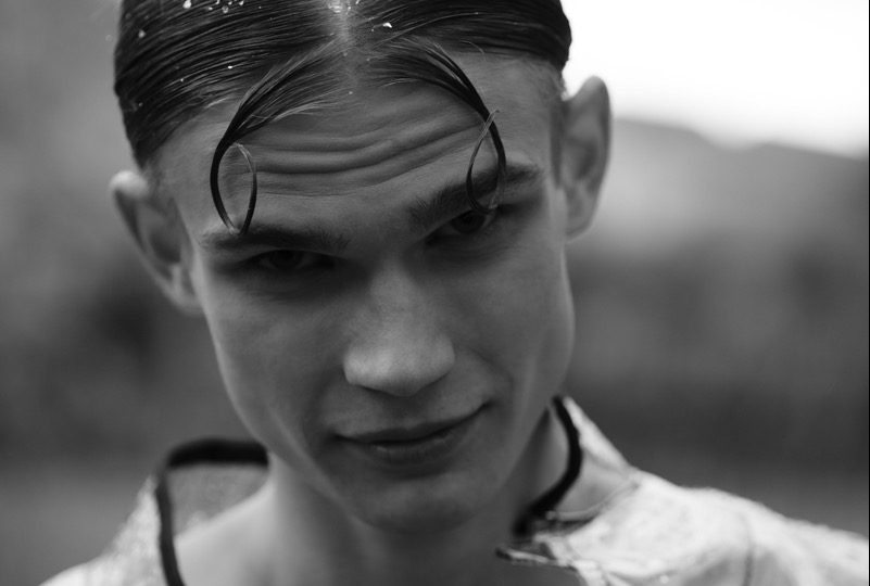 The Narcissist by Carmine Roman The Narcissist by Carmine Roman Vanity Teen 虚荣青年 Lifestyle & new faces magazine