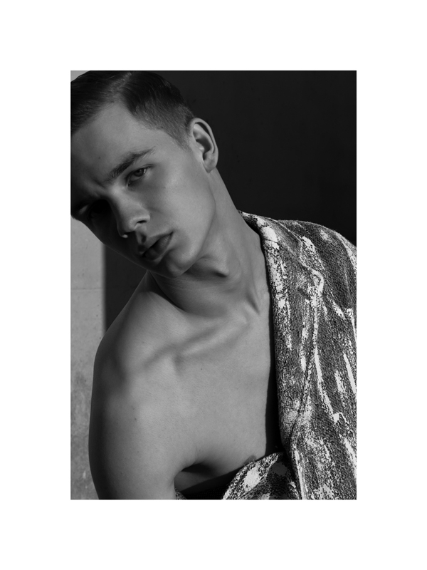David Janicki by Krzysztof Waszak David Janicki by Krzysztof Waszak Vanity Teen 虚荣青年 Lifestyle & new faces magazine