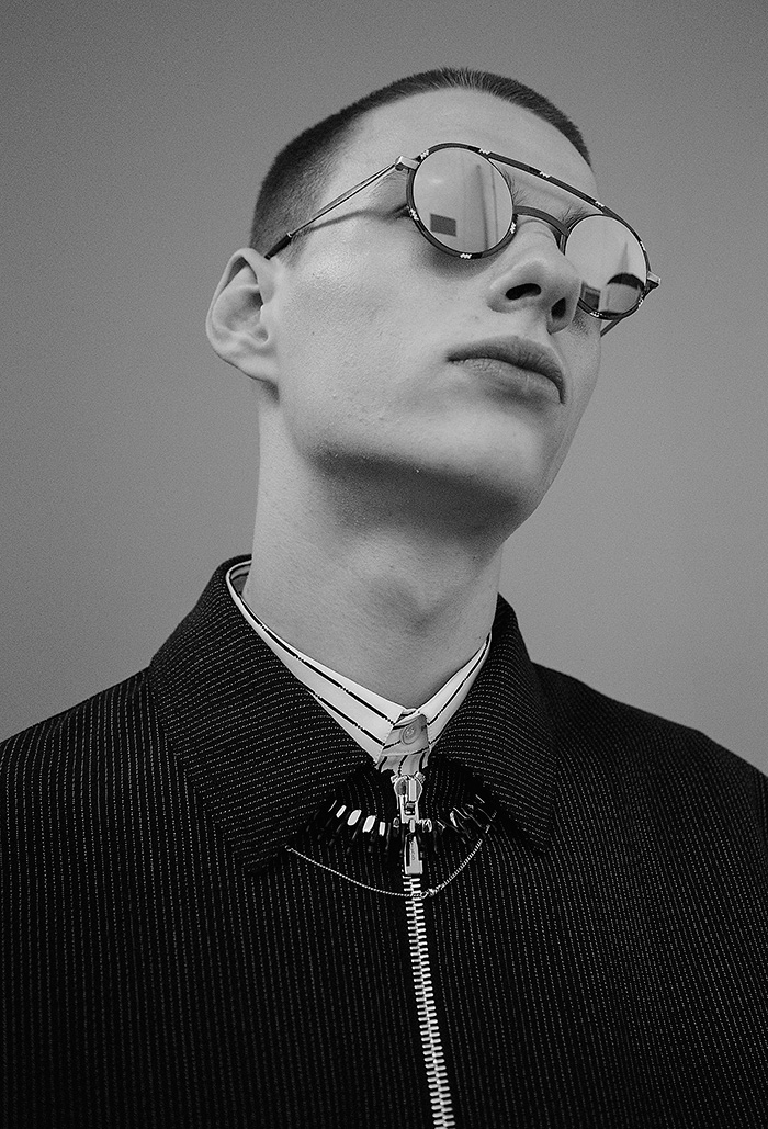 Dior Homme DIORSYNTHESIS01 Dior Homme DIORSYNTHESIS01 Vanity Teen 虚荣青年
