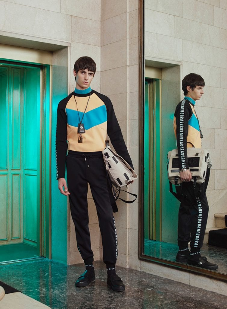 Versus VERSACE Pre Fall 2017 Versus VERSACE Pre Fall 2017 Vanity Teen 虚荣青年 Lifestyle & new faces magazine