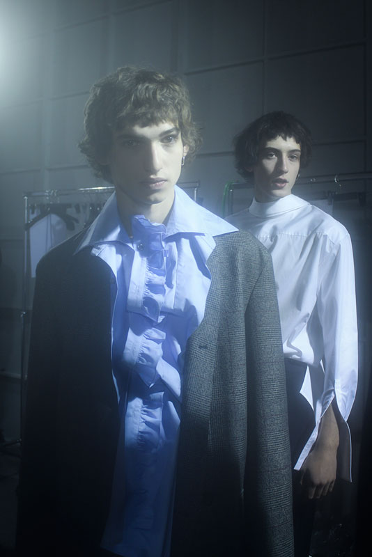 Wooyoungmi F/W 2017 backstage Wooyoungmi F/W 2017 backstage Vanity Teen 虚荣青年 Lifestyle & new faces magazine