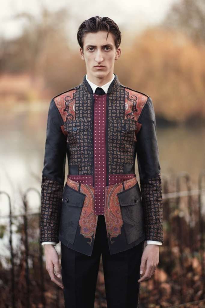 Alexander McQueen F/W 2017 Alexander McQueen F/W 2017 Vanity Teen 虚荣青年 Lifestyle & new faces magazine