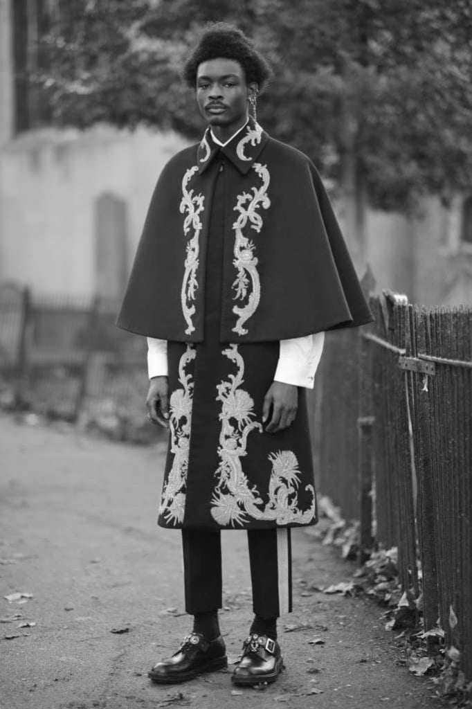 Alexander McQueen F/W 2017 Alexander McQueen F/W 2017 Vanity Teen 虚荣青年 Lifestyle & new faces magazine