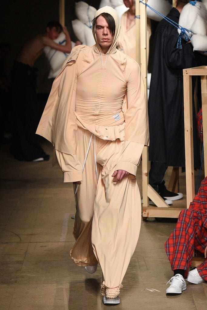 Charles Jeffrey LOVERBOY Charles Jeffrey LOVERBOY Vanity Teen 虚荣青年 Lifestyle & new faces magazine