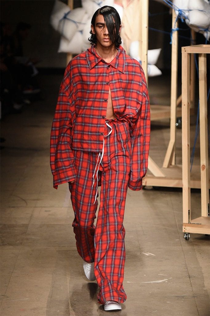 Charles Jeffrey LOVERBOY Charles Jeffrey LOVERBOY Vanity Teen 虚荣青年 Lifestyle & new faces magazine