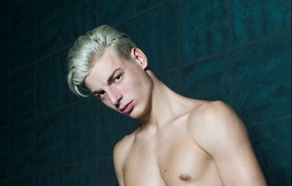 Luis and Jeremy by Arnau Solé Luis and Jeremy by Arnau Solé Vanity Teen 虚荣青年 Lifestyle & new faces magazine