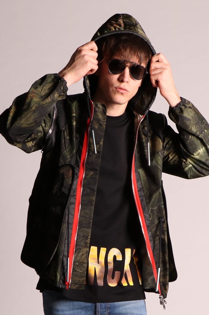 Andrew Titomir by Stephan Mientus Andrew Titomir by Stephan Mientus Vanity Teen 虚荣青年 Lifestyle & new faces magazine