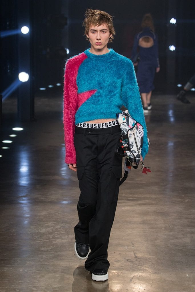 Versus Versace F/W 2017 Versus Versace F/W 2017 Vanity Teen 虚荣青年 Lifestyle & new faces magazine