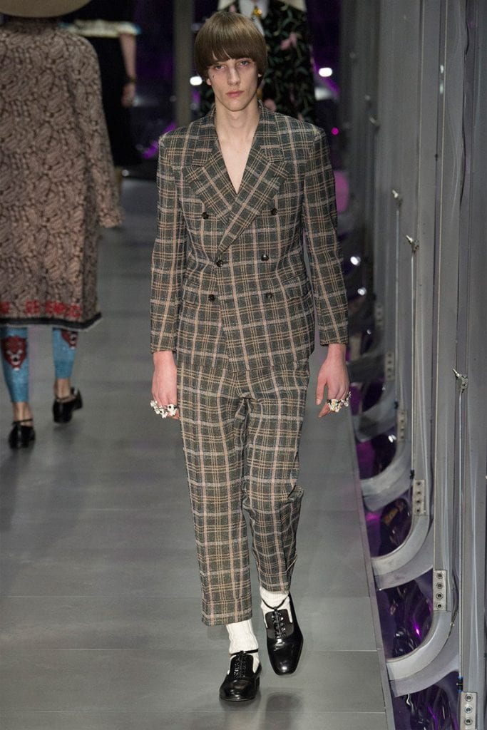 Gucci F/W 2017 Gucci F/W 2017 Vanity Teen 虚荣青年 Lifestyle & new faces magazine