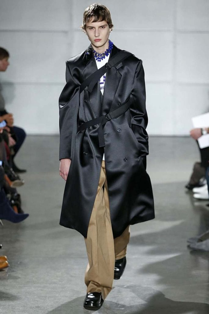 Raf Simons F/W 2017 Raf Simons F/W 2017 Vanity Teen 虚荣青年 Lifestyle & new faces magazine