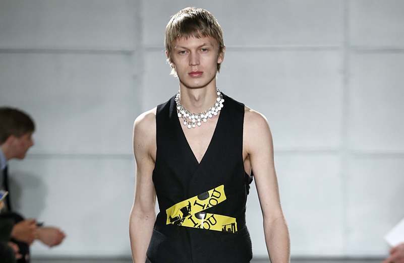 Raf Simons F/W 2017 Raf Simons F/W 2017 Vanity Teen 虚荣青年 Lifestyle & new faces magazine