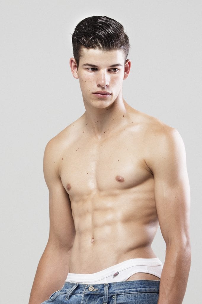 Mateus Franzmann by Xavier Samre Mateus Franzmann by Xavier Samre Vanity Teen 虚荣青年 Lifestyle & new faces magazine