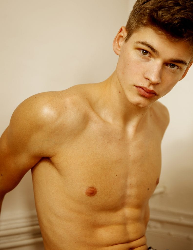 Jos by Stephen Maycock Jos by Stephen Maycock Vanity Teen 虚荣青年 Lifestyle & new faces magazine