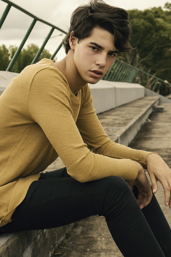 NEW FACES Lorenzo by Ari Mendes NEW FACES Lorenzo by Ari Mendes Vanity Teen 虚荣青年 Lifestyle & new faces magazine