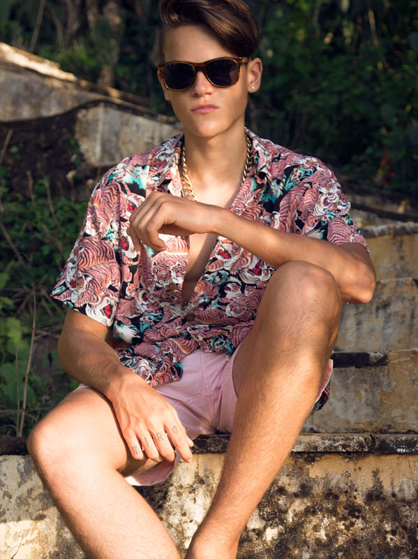 Miro by Ted Sun Miro by Ted Sun Vanity Teen 虚荣青年 Lifestyle & new faces magazine