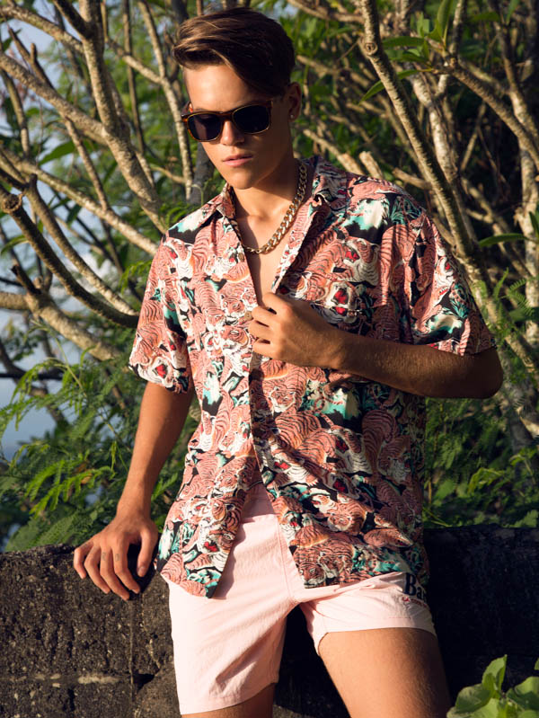 Miro by Ted Sun Miro by Ted Sun Vanity Teen 虚荣青年 Lifestyle & new faces magazine