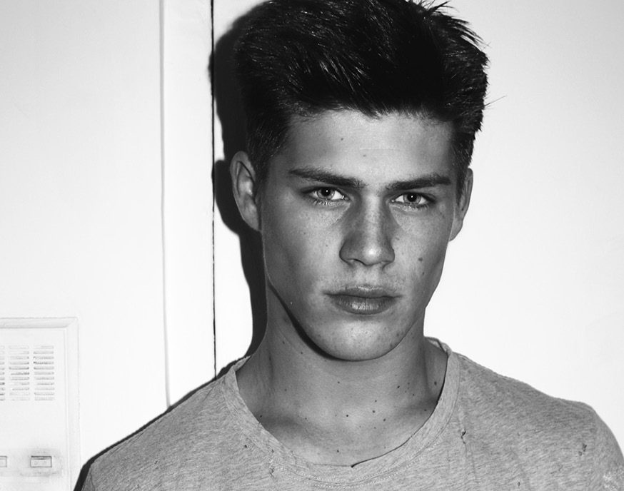 Sleepless Nights by Joseph Lally Sleepless Nights by Joseph Lally Vanity Teen 虚荣青年 Lifestyle & new faces magazine