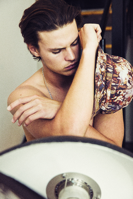 Connor McGiddy by Louis Daniel Botha Connor McGiddy by Louis Daniel Botha Vanity Teen 虚荣青年 Lifestyle & new faces magazine