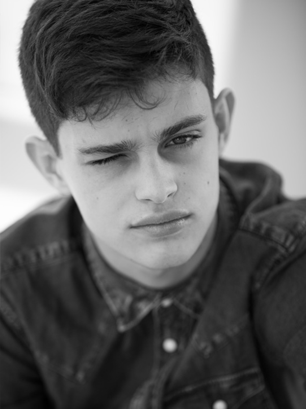 NEW FACES Noah by Penn Lingris NEW FACES Noah by Penn Lingris Vanity Teen 虚荣青年 Lifestyle & new faces magazine