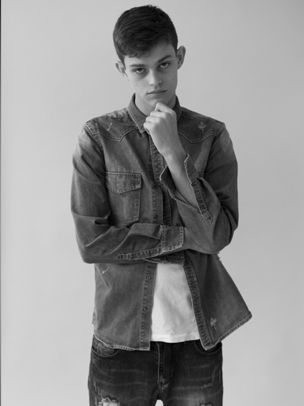 NEW FACES Noah by Penn Lingris NEW FACES Noah by Penn Lingris Vanity Teen 虚荣青年 Lifestyle & new faces magazine