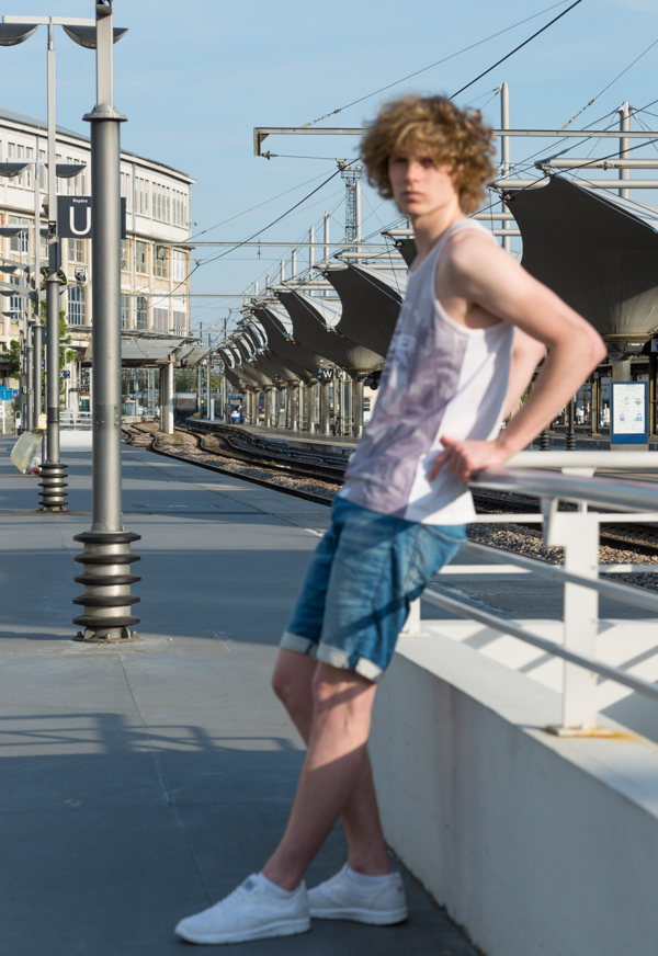 Station Platform with Tom Smal by Yann Audi Station Platform with Tom Smal by Yann Audi Vanity Teen 虚荣青年 Lifestyle & new faces magazine