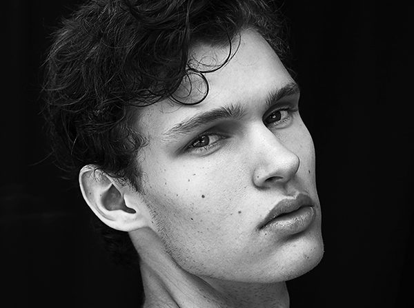 Balcony Stories by Migle Golubickaite Balcony Stories by Migle Golubickaite Vanity Teen 虚荣青年 Lifestyle & new faces magazine