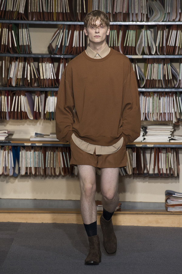 Dries Van Noten S/S 2018 Dries Van Noten S/S 2018 Vanity Teen 虚荣青年 Lifestyle & new faces magazine