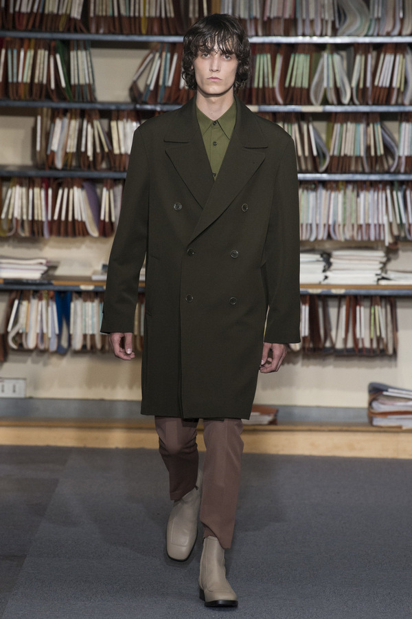 Dries Van Noten S/S 2018 Dries Van Noten S/S 2018 Vanity Teen 虚荣青年 Lifestyle & new faces magazine