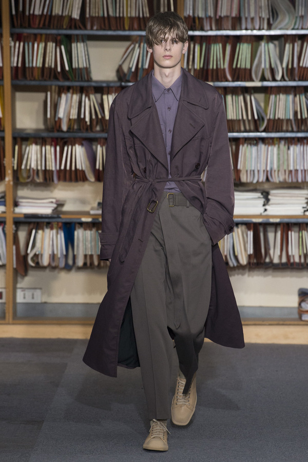 Dries Van Noten S/S 2018 Dries Van Noten S/S 2018 Vanity Teen 虚荣青年 Lifestyle & new faces magazine