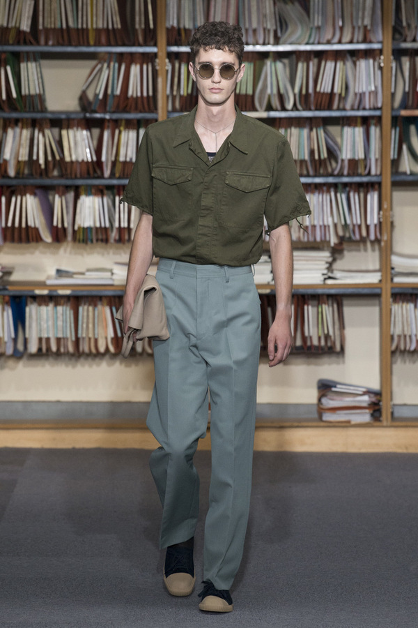 Dries Van Noten S/S 2018 Dries Van Noten S/S 2018 Vanity Teen 虚荣青年 Lifestyle & new faces magazine