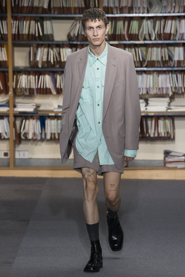 Dries Van Noten S/S 2018 Dries Van Noten S/S 2018 Vanity Teen 虚荣青年 Lifestyle & new faces magazine