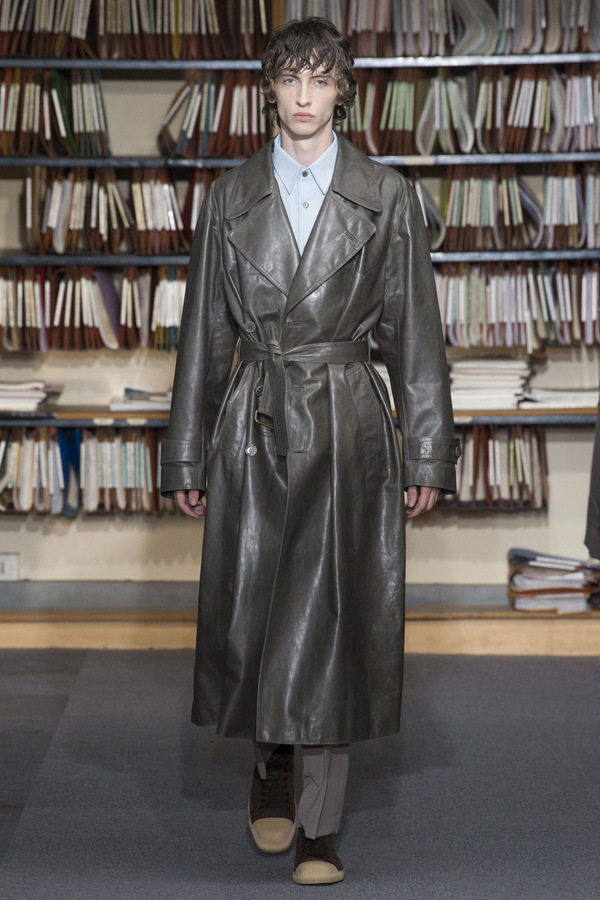 Dries Van Noten S/S 2018 Dries Van Noten S/S 2018 Vanity Teen 虚荣青年 Lifestyle & new faces magazine