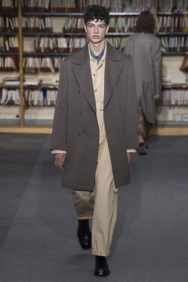 Dries Van Noten S/S 2018 Dries Van Noten S/S 2018 Vanity Teen 虚荣青年 Lifestyle & new faces magazine