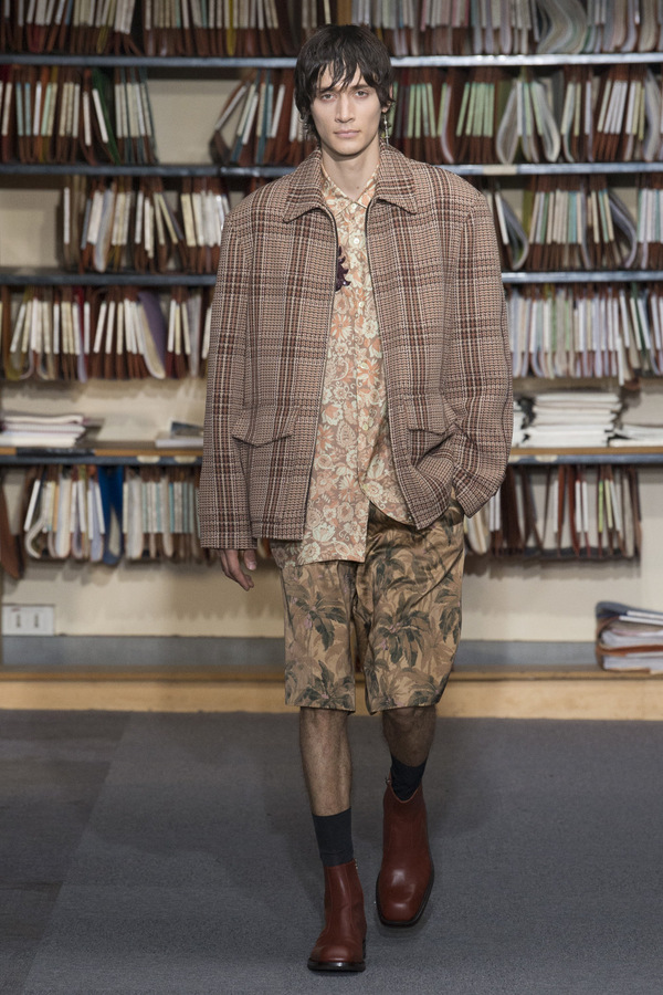 Dries Van Noten S/S 2018 Dries Van Noten S/S 2018 Vanity Teen 虚荣青年 Lifestyle & new faces magazine