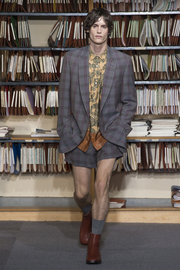 Dries Van Noten S/S 2018 Dries Van Noten S/S 2018 Vanity Teen 虚荣青年 Lifestyle & new faces magazine